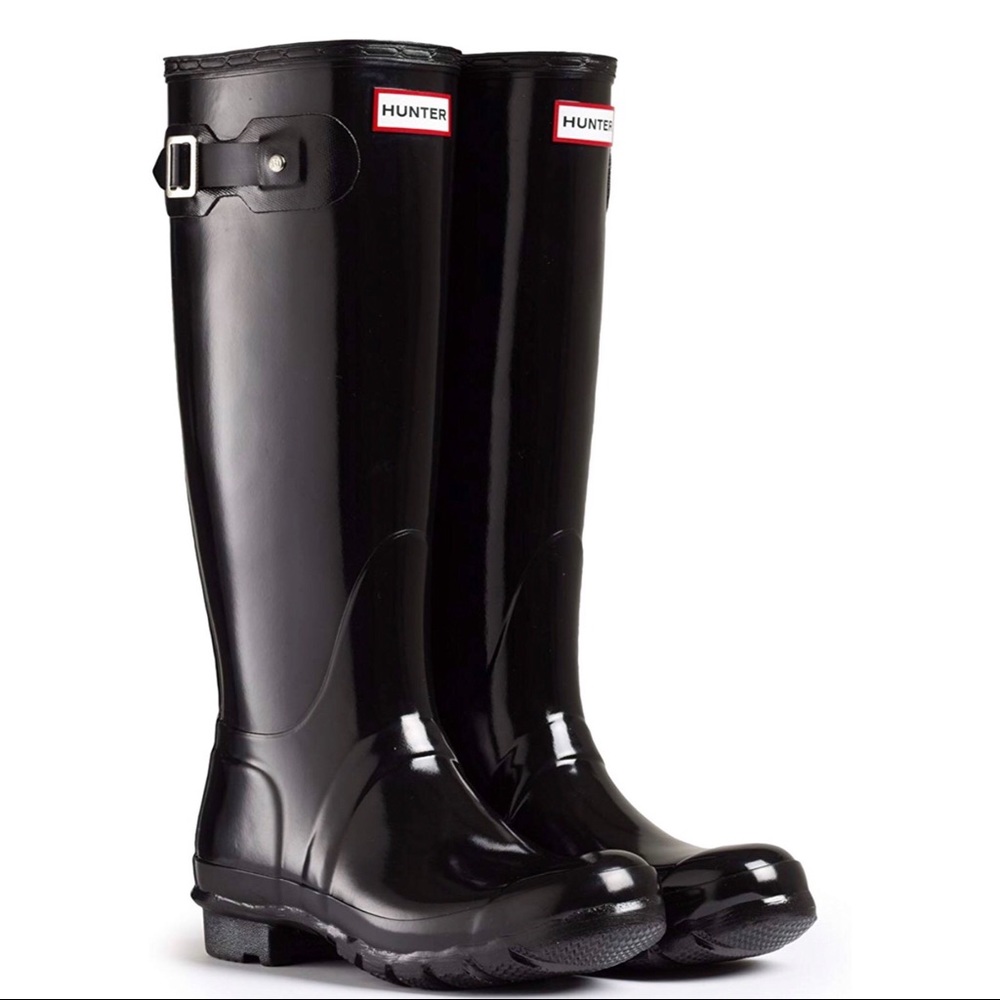 HUNTER Original Tall Rain Boot in Glossy Black